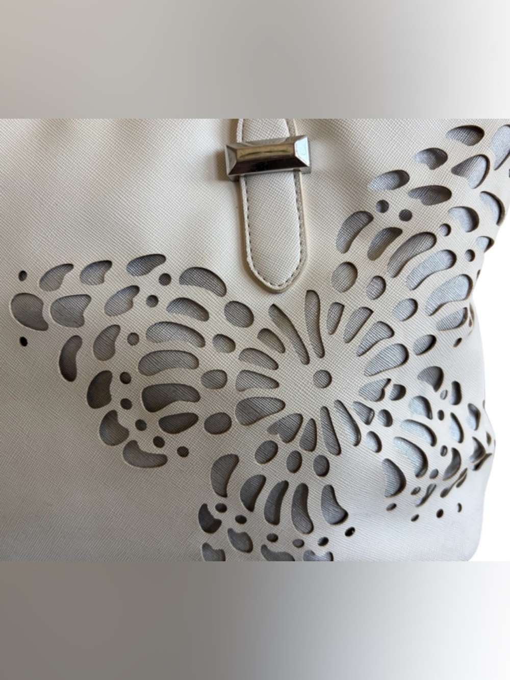 RESERVED SNOB ESSENTIALS Butterfly Tote Bag Cream Shoulder Handbag Cutout Purse - Picture 3 of 16